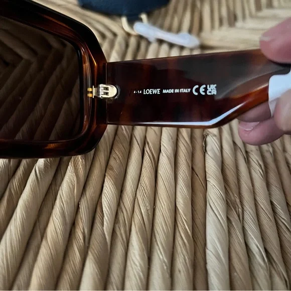 LOEWE Paula's Ibiza Dive Oversized Square-Frame Tortoiseshell Acetate Sunglasses - Picture 6 of 11